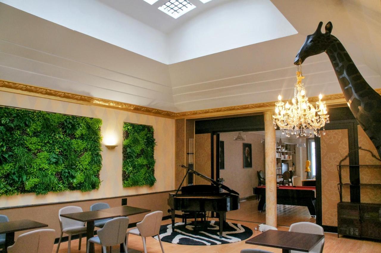 Hotel Arverna Vichy - Clt'Hotel ภายนอก รูปภาพ