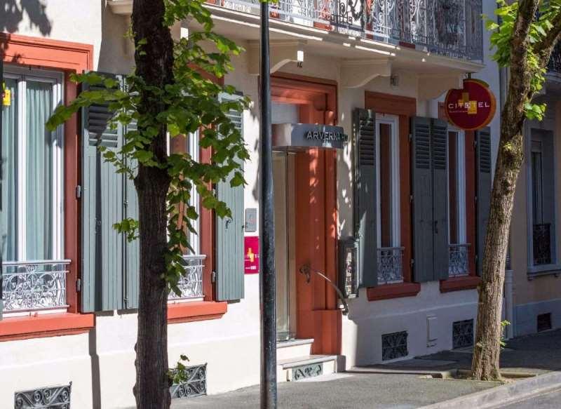 Hotel Arverna Vichy - Clt'Hotel ภายนอก รูปภาพ