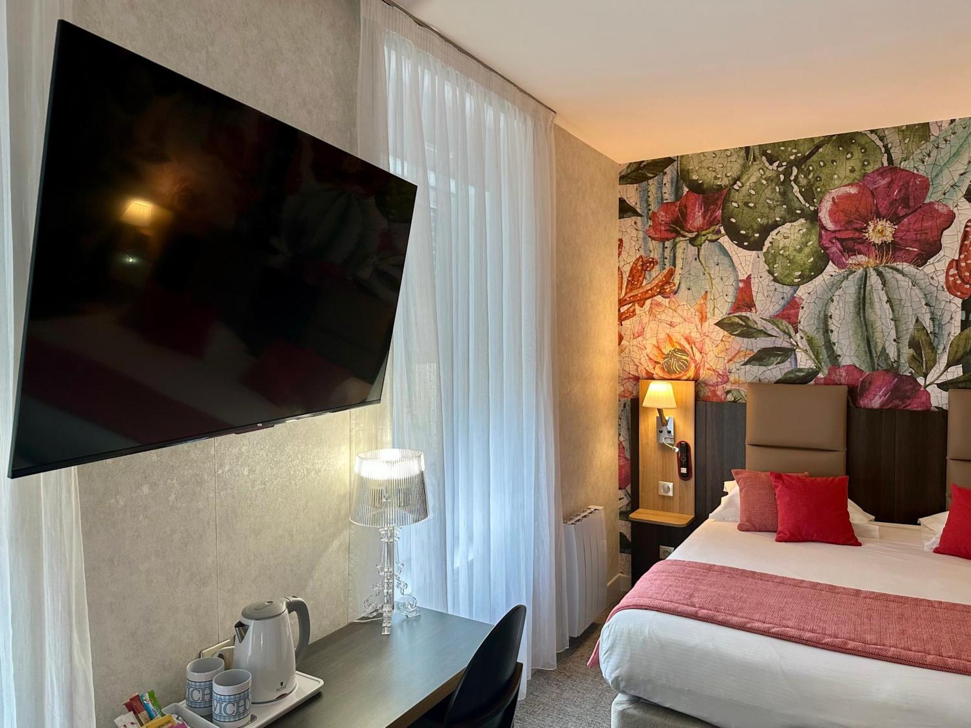 Hotel Arverna Vichy - Clt'Hotel ภายนอก รูปภาพ