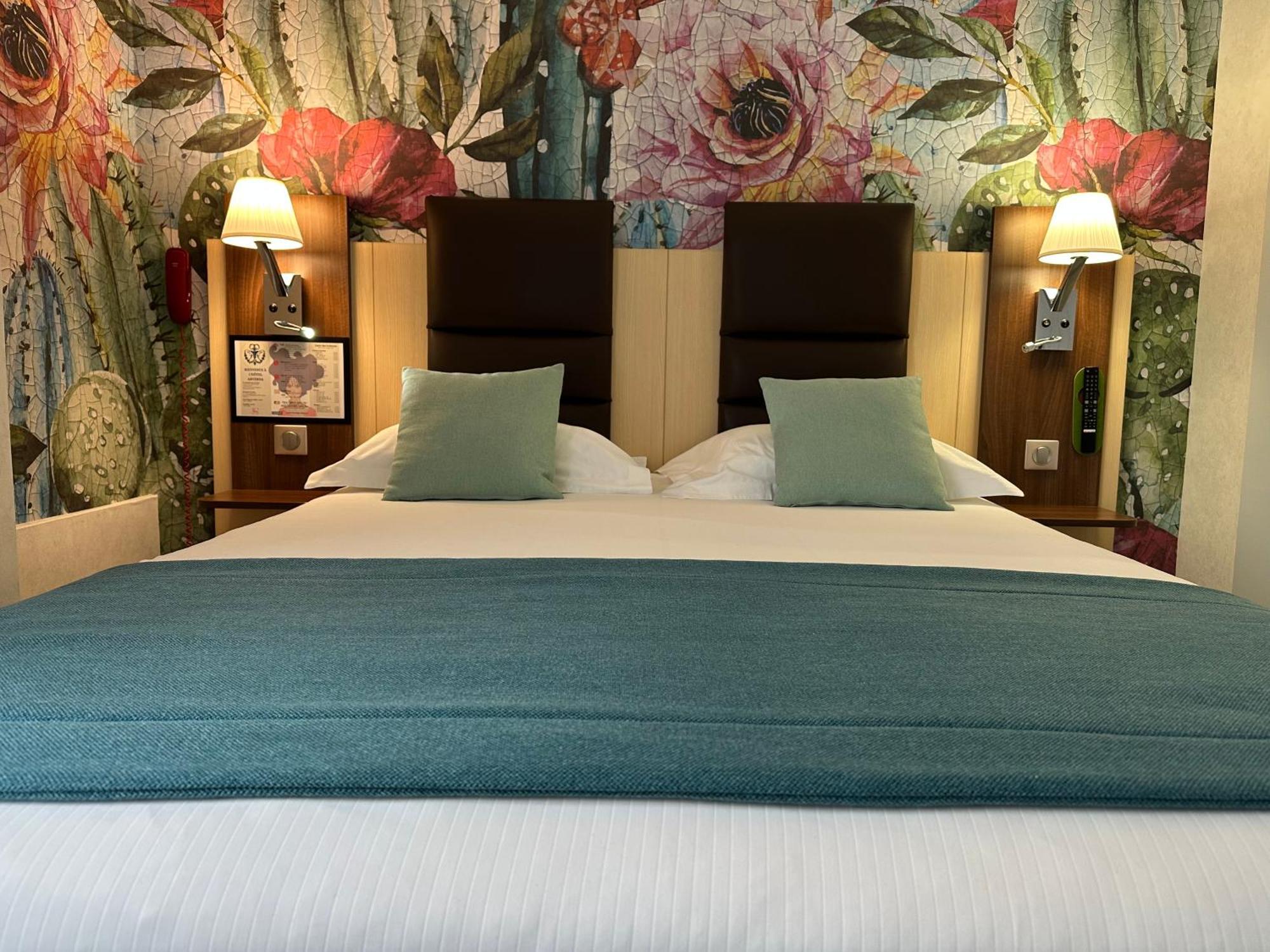 Hotel Arverna Vichy - Clt'Hotel ภายนอก รูปภาพ