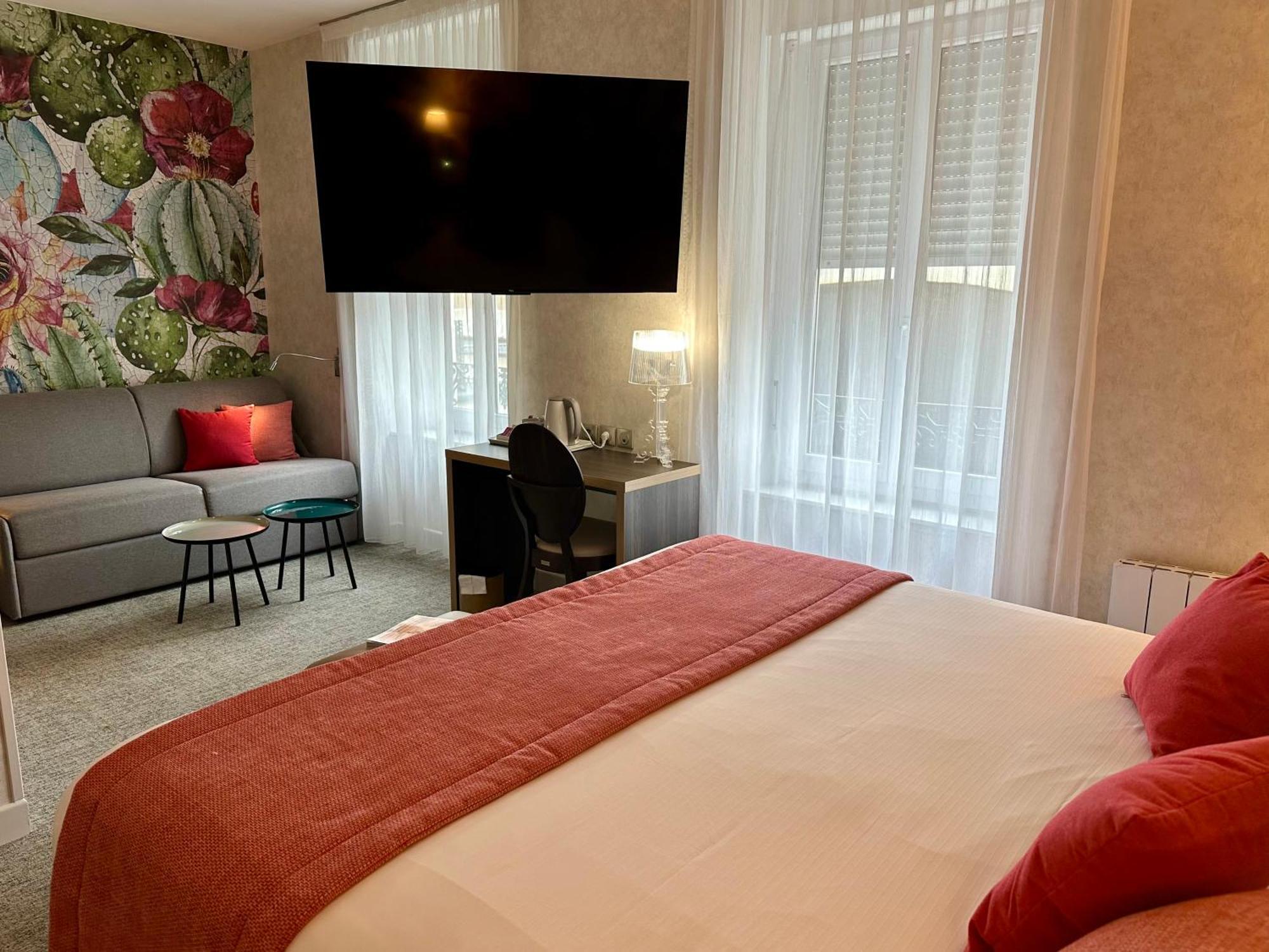 Hotel Arverna Vichy - Clt'Hotel ภายนอก รูปภาพ