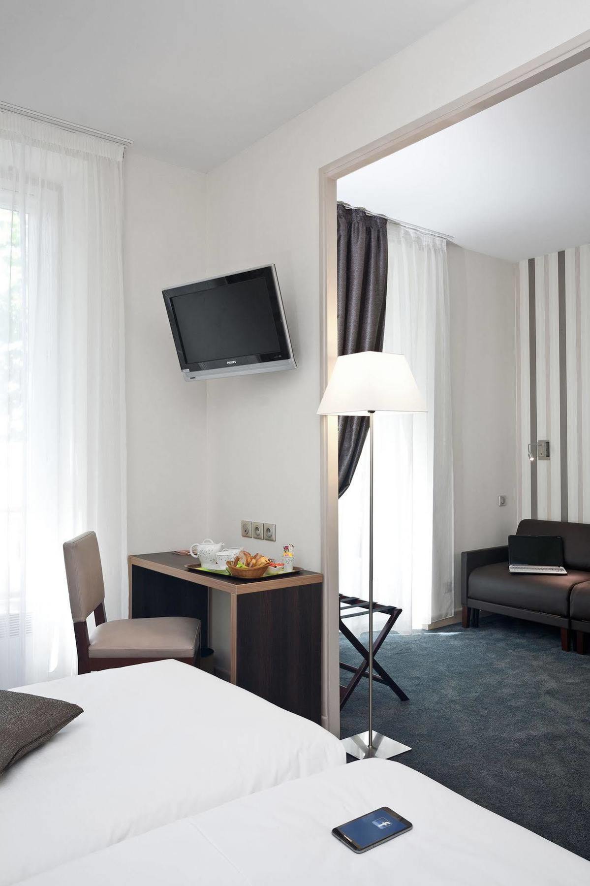 Hotel Arverna Vichy - Clt'Hotel ภายนอก รูปภาพ