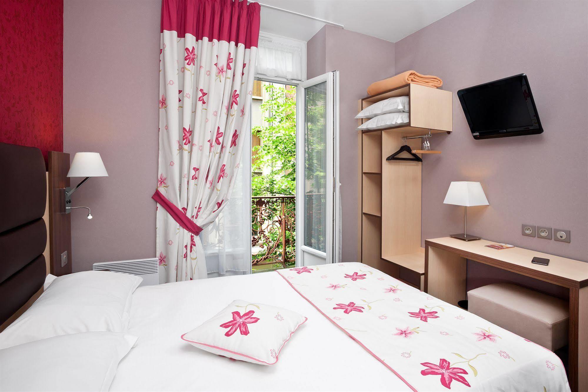 Hotel Arverna Vichy - Clt'Hotel ภายนอก รูปภาพ