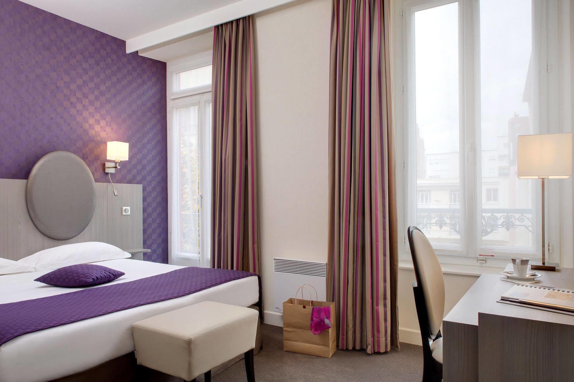 Hotel Arverna Vichy - Clt'Hotel ภายนอก รูปภาพ
